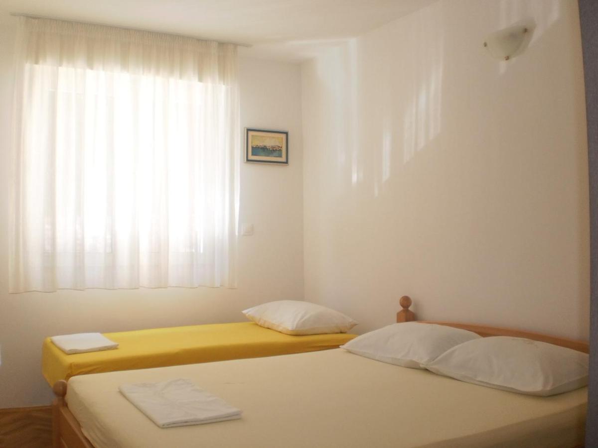 Apartment Lana 오미스 외부 사진