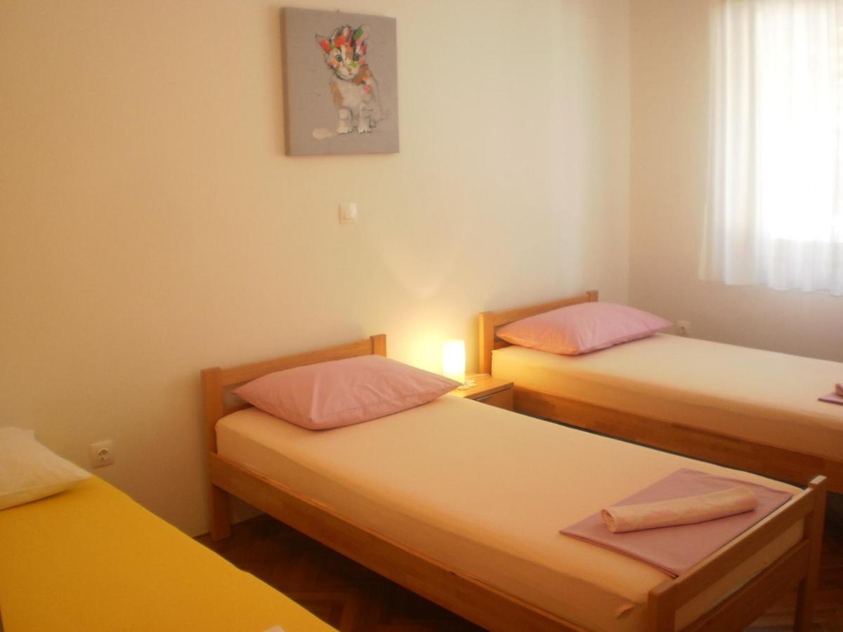Apartment Lana 오미스 외부 사진